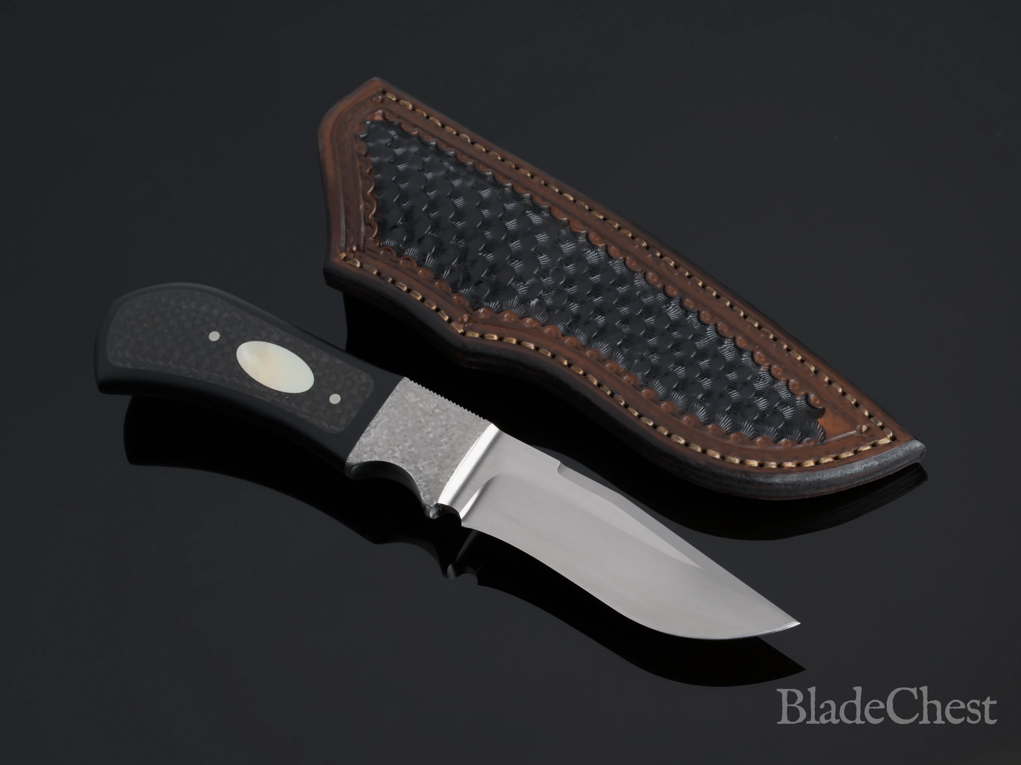 Todd Begg Integral Fixed Blade &mdash; knife with hand-tooled leather sheath