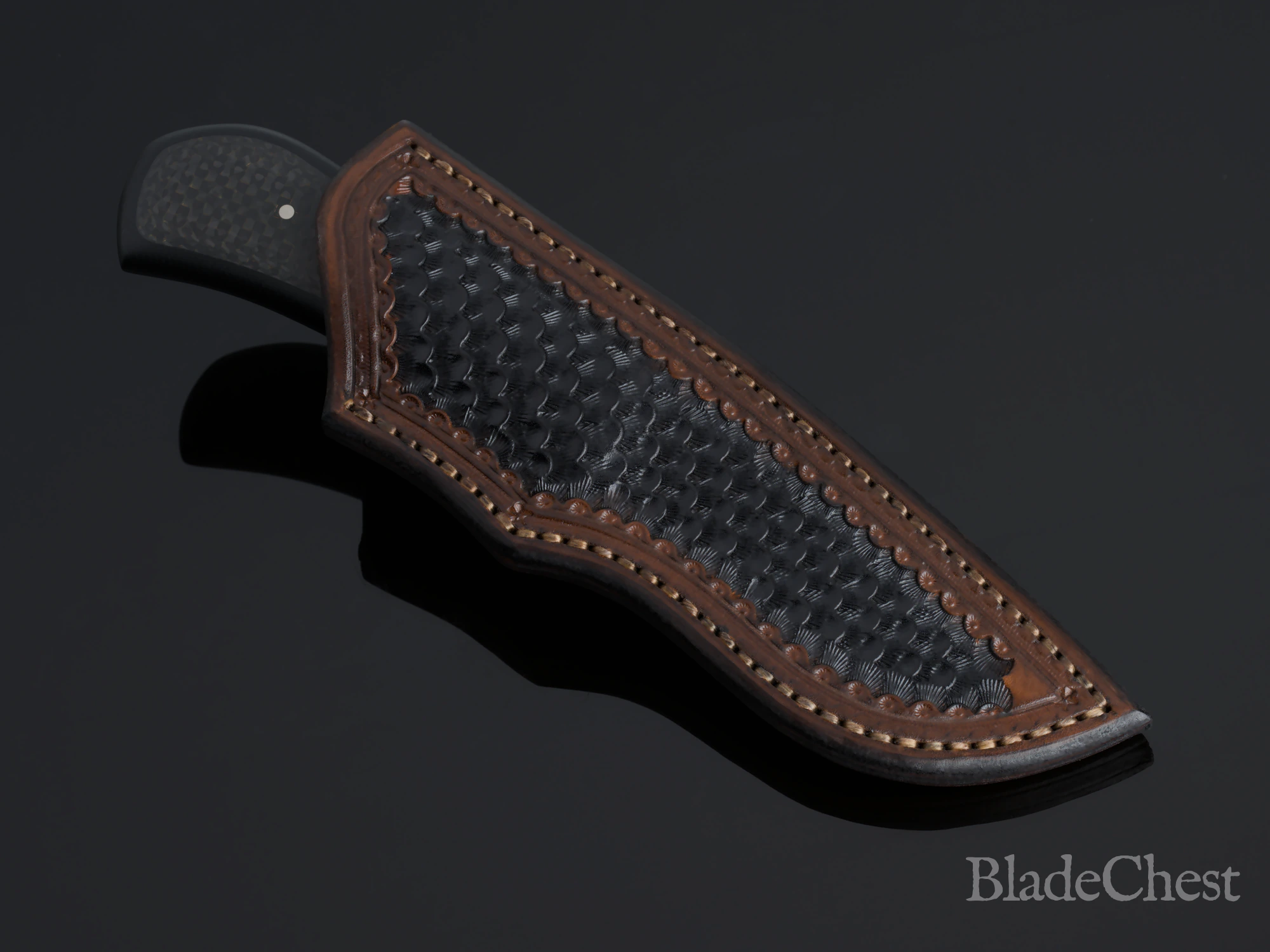 Todd Begg Integral Fixed Blade &mdash; the hand-tooled leather sheath