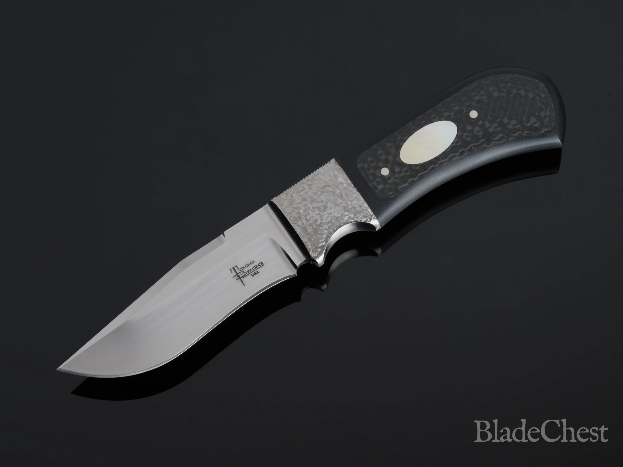 Todd Begg Integral Fixed Blade &mdash; full profile, blade down-left