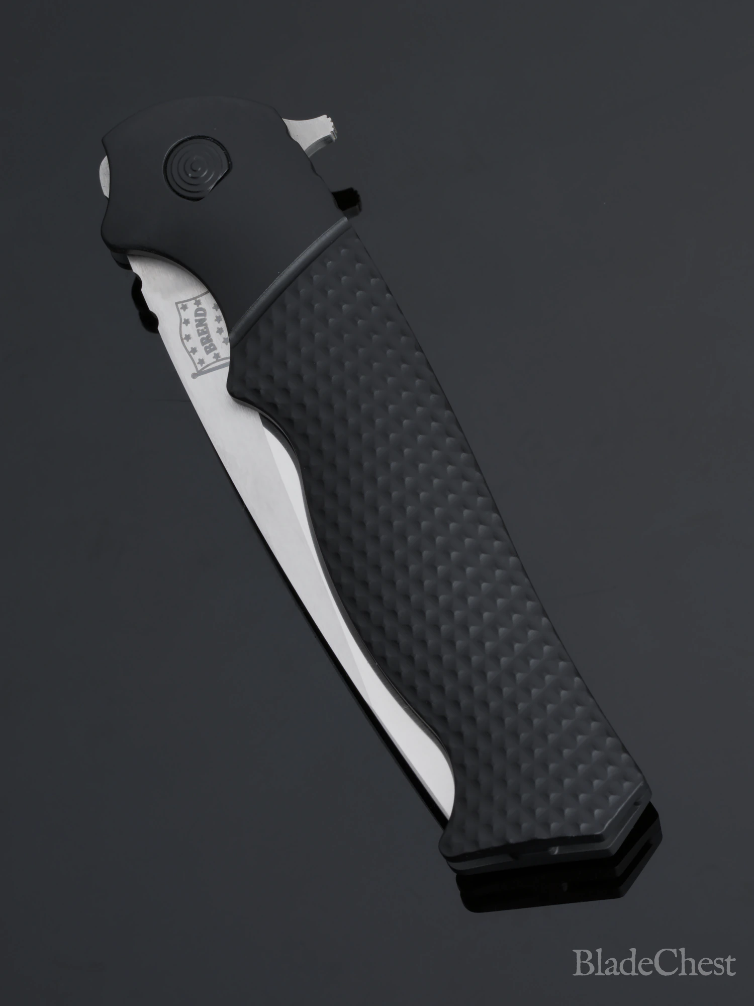 Walter Brend Model 2 prototype flipper &mdash; closed, pivot and textured frame