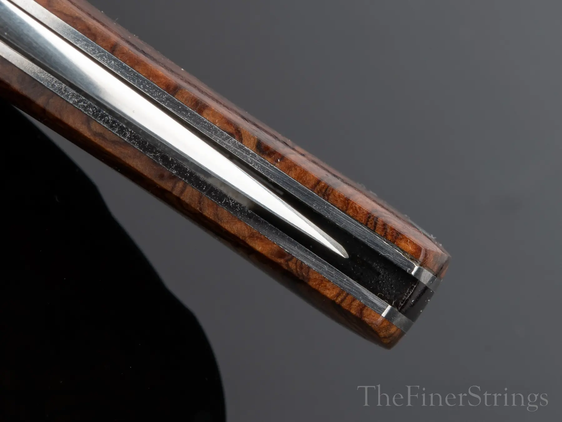 Hoel Snakewood full