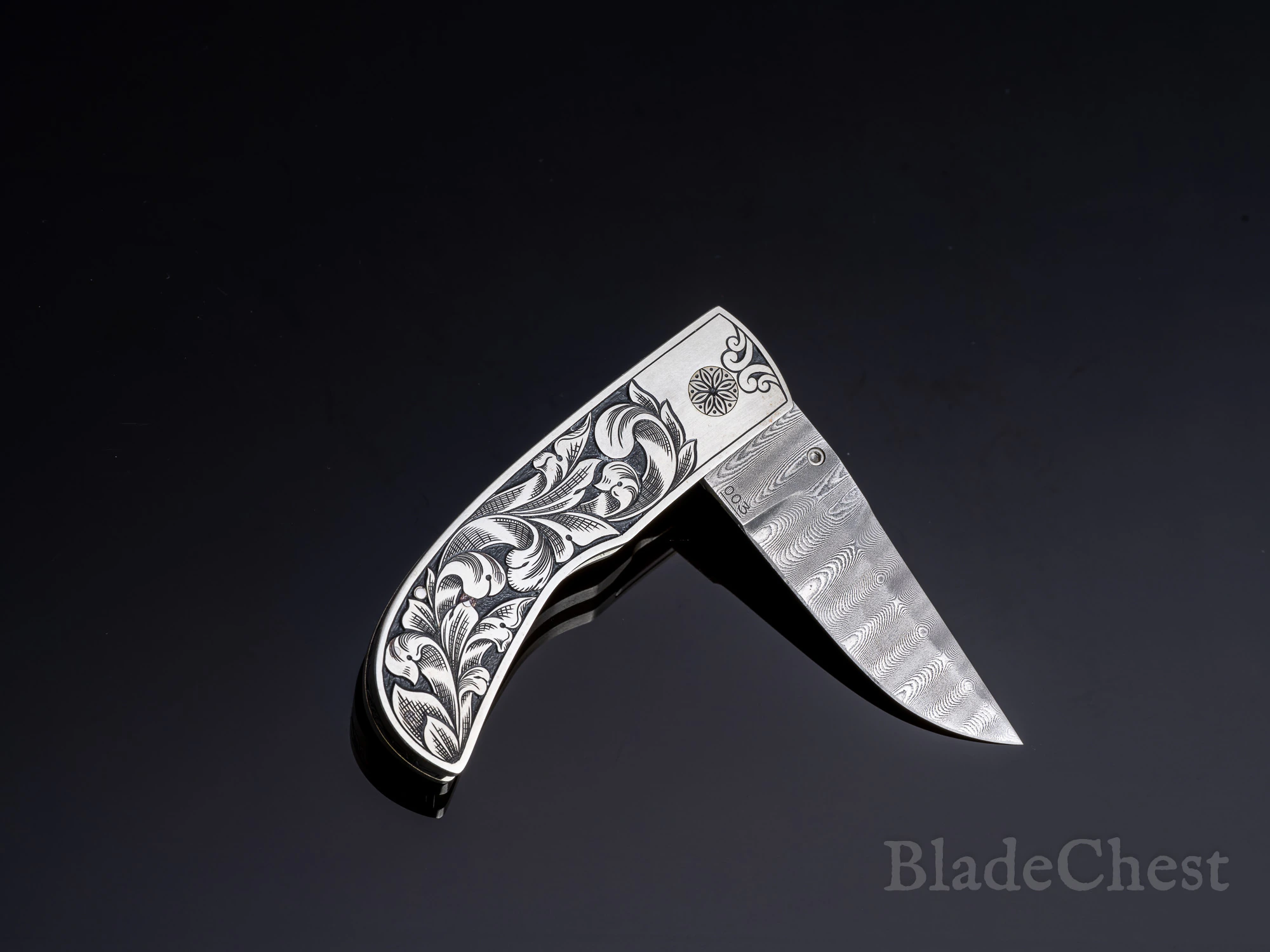 Jim Martin auto &mdash; open, the small blade