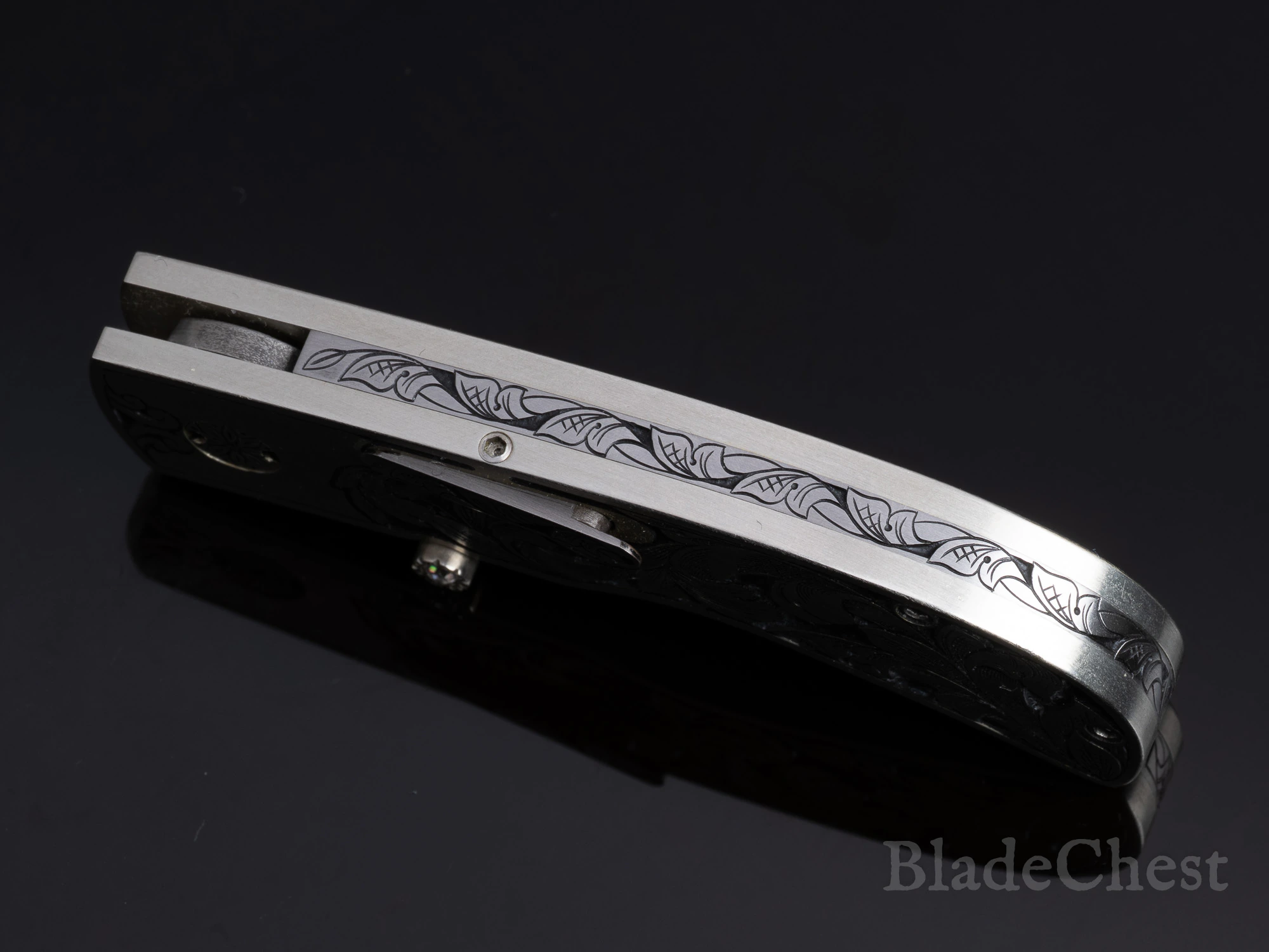Jim Martin auto &mdash; closed, spine and slide