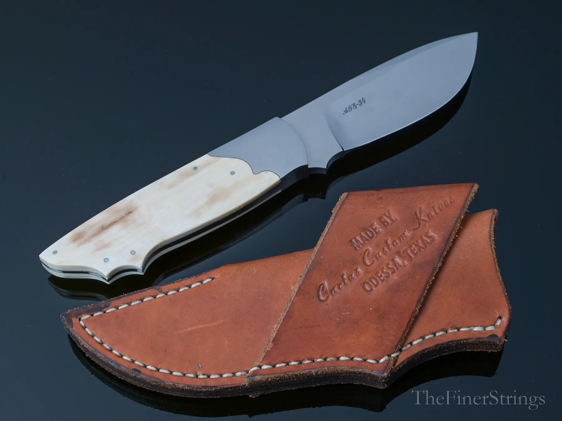 Knife and sheath