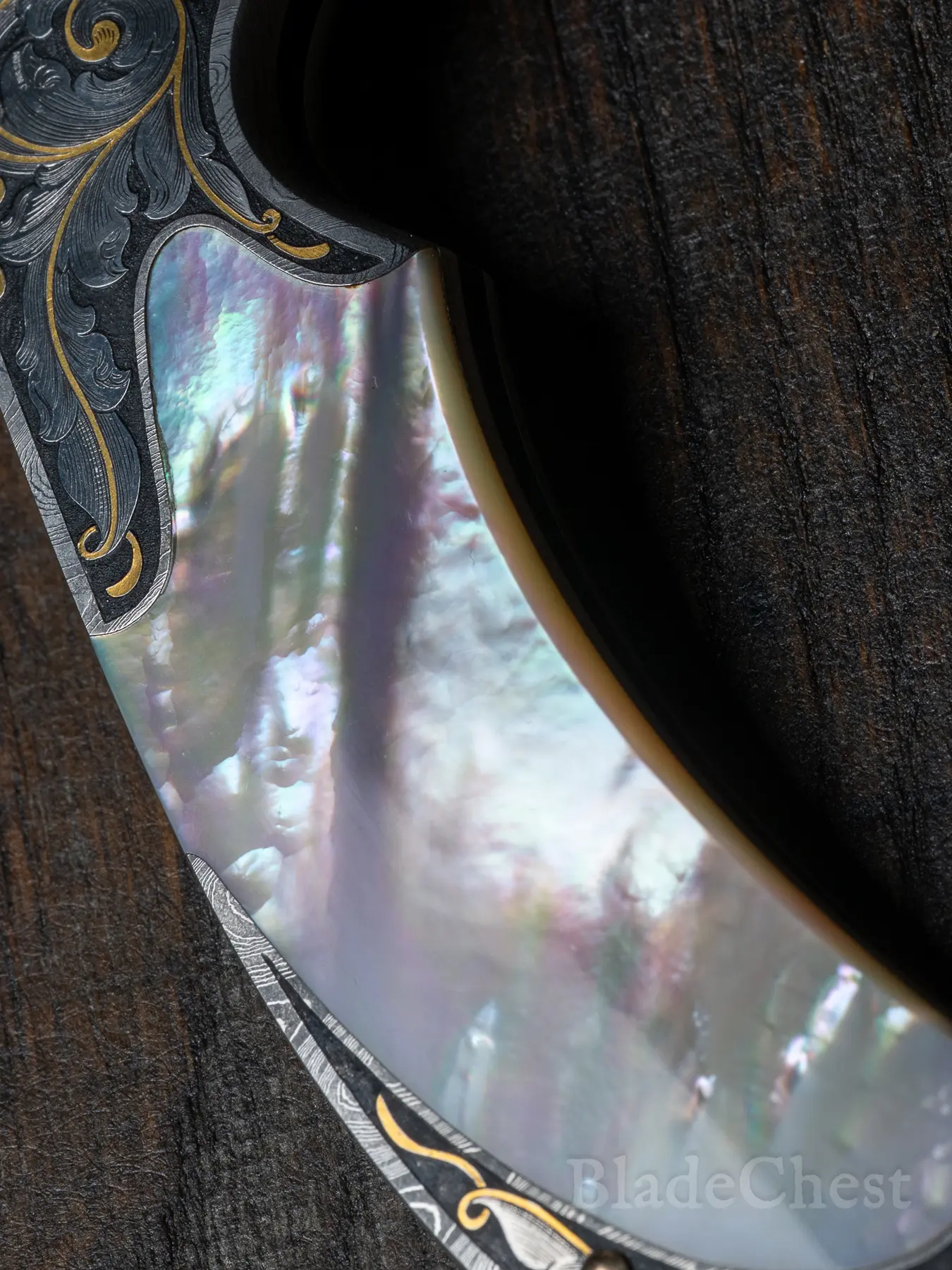Mother of pearl — macro, iridescent detail