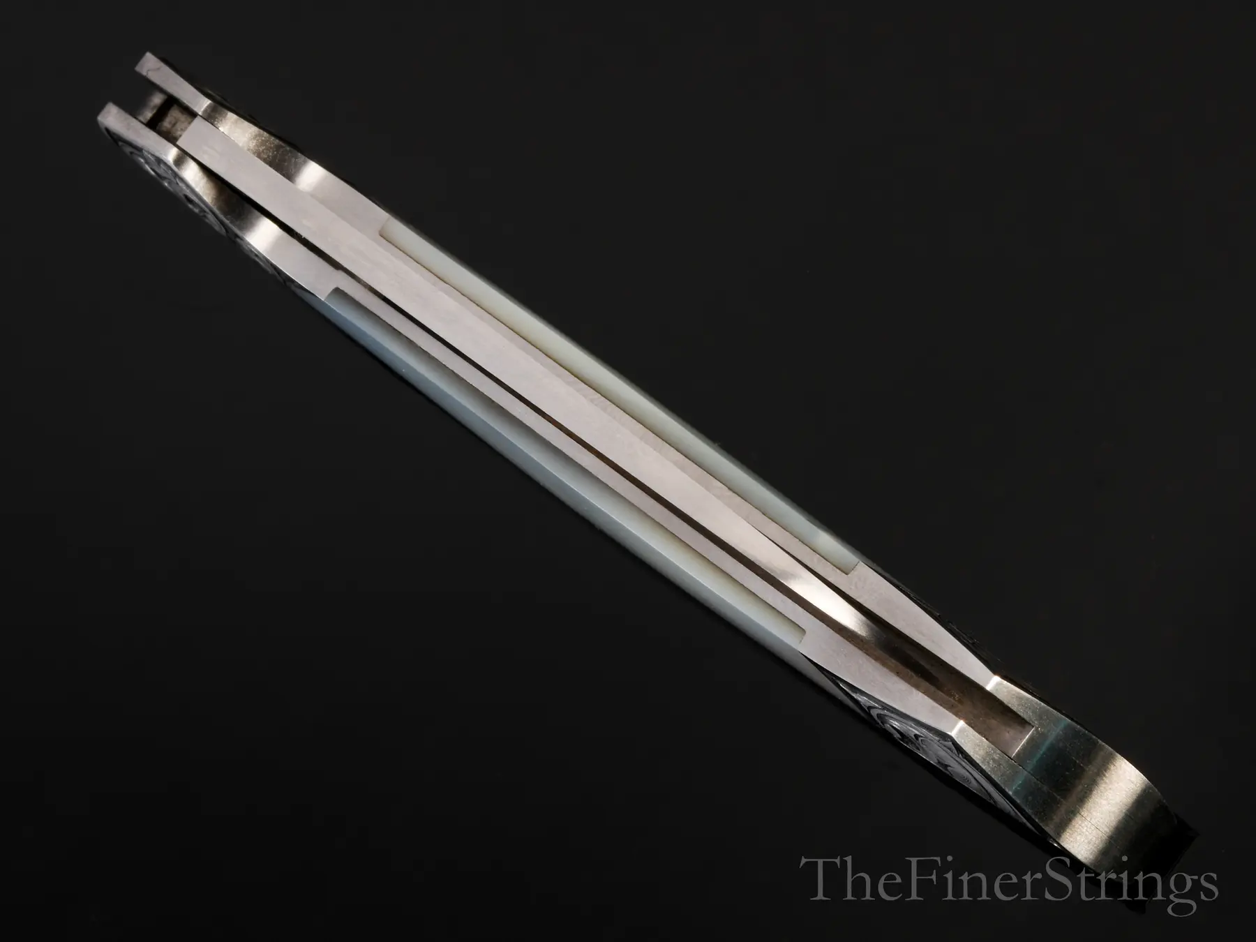 Tim Herman MOP Midlock spine view
