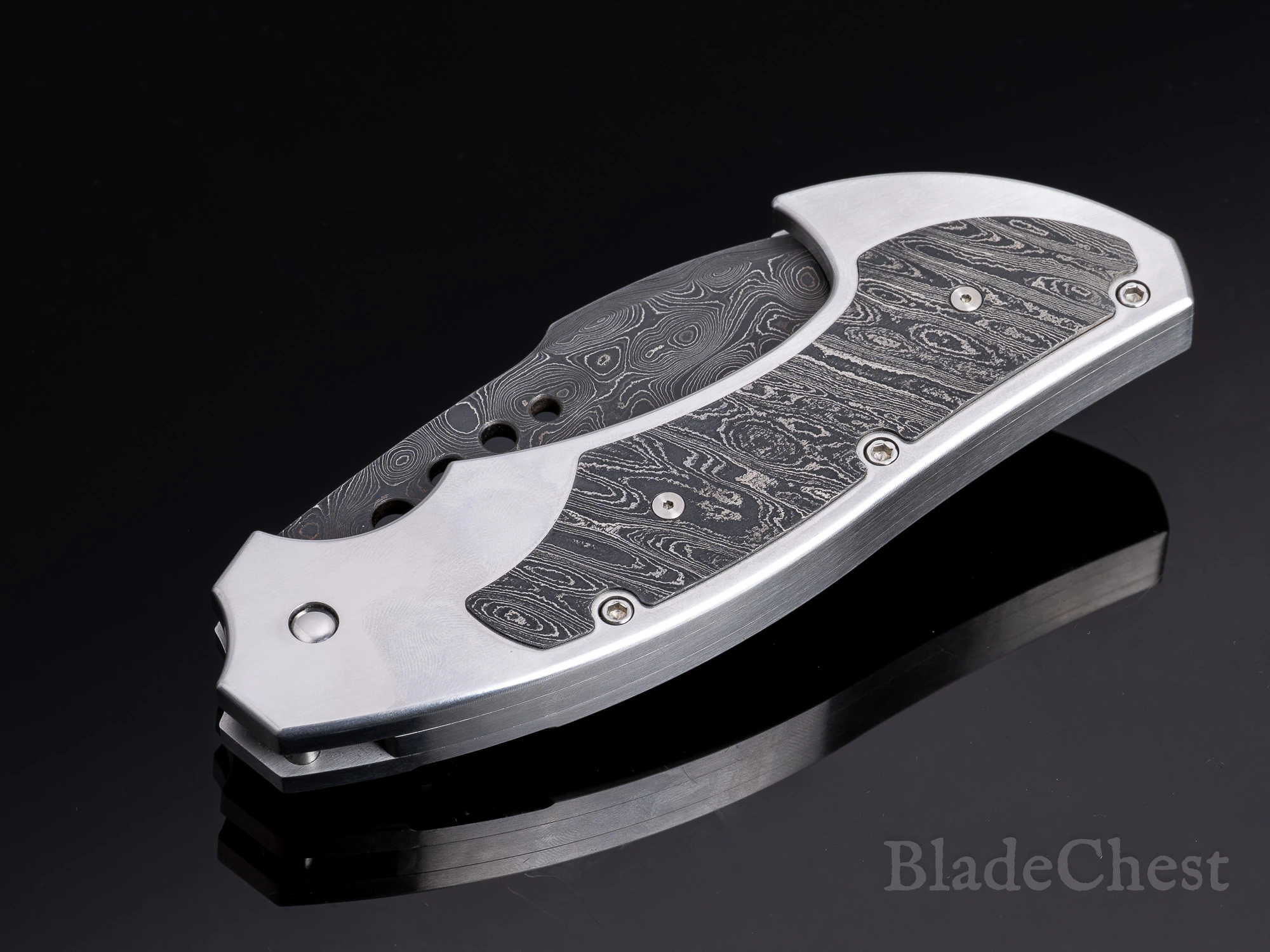 Reese Weiland automatic &mdash; closed profile